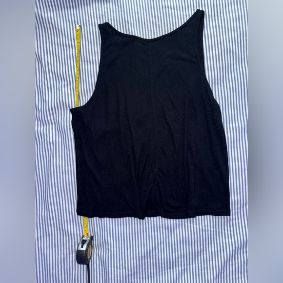 Intimately Women’s US Medium Black Low Back Loose Tank Top - Picture 3 of 9